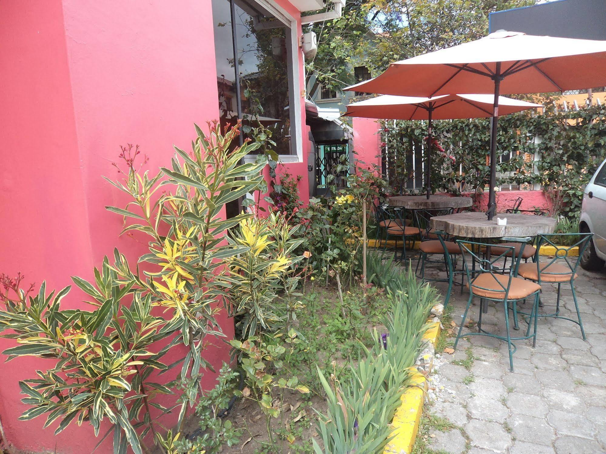 Hostal Imperial Quito Esterno foto