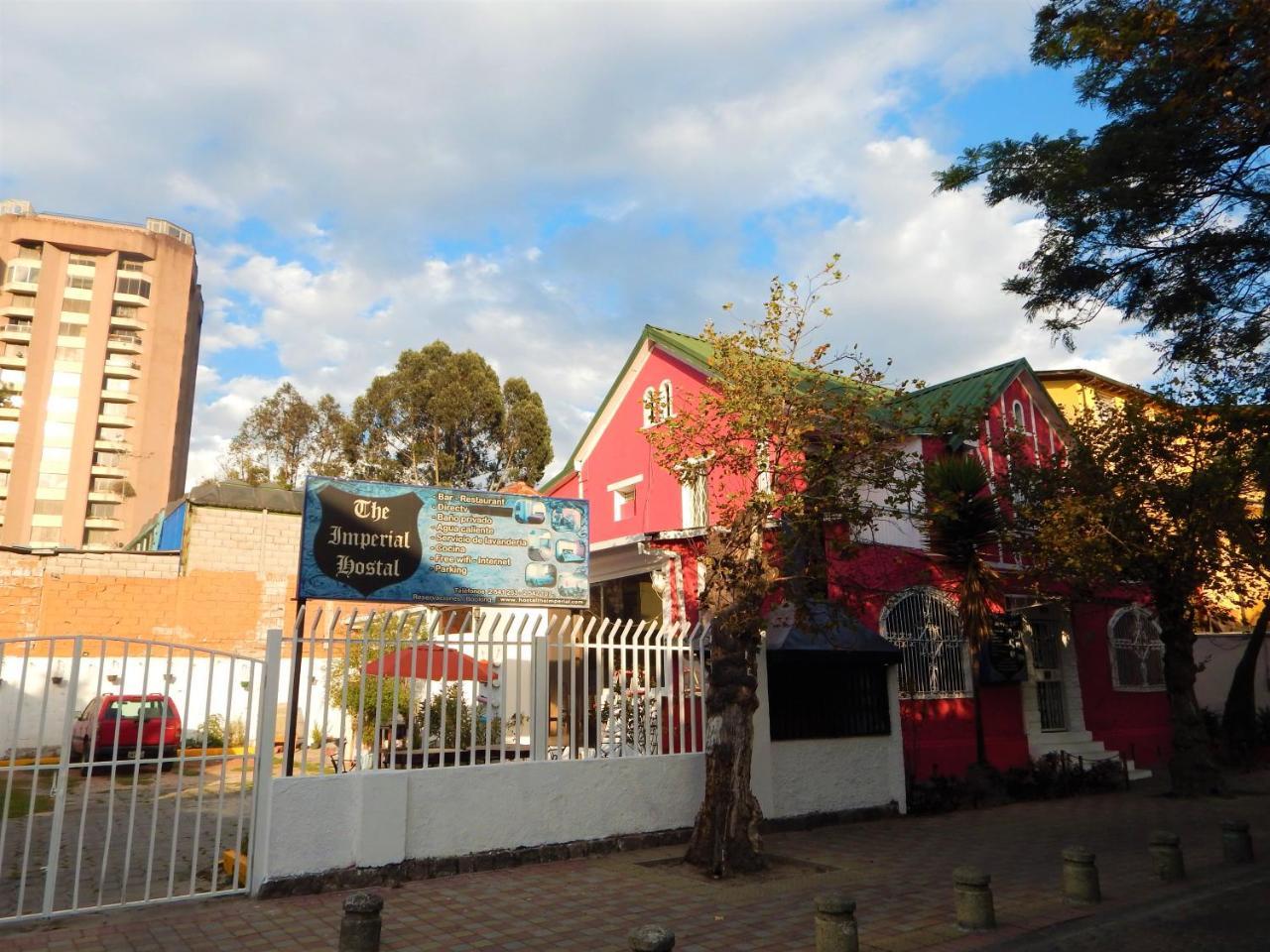 Hostal Imperial Quito Esterno foto